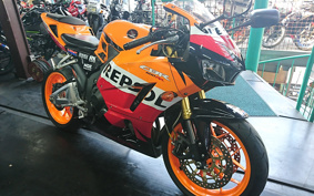 HONDA CBR600RR 2016 PC40