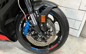 BMW M1000R 2024 0E81