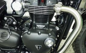 TRIUMPH BONNEVILLE BOBBER 2026