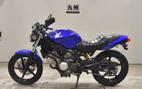 HONDA VTR 250 2019 MC33