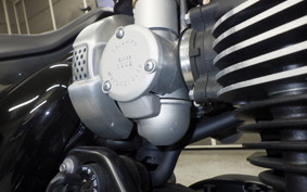 TRIUMPH TRIUMPH BONNEVILLE ボバー 2024