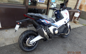 HONDA X-ADV 750 2026 RH21