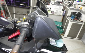 KAWASAKI ZX-25R 2005 ZX250E
