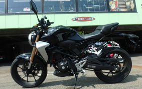 HONDA CB250R MC52