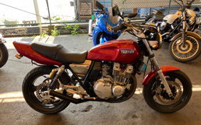 YAMAHA XJR400 1997 4HM