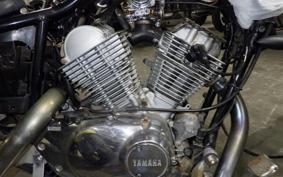 YAMAHA VIRAGO 250 2002 3DM