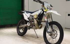 HUSQVARNA TE150I 2016