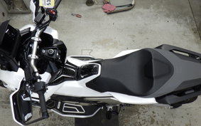 HONDA X-ADV 750 2025 RH21