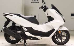 HONDA PCX 125 2004 JK05