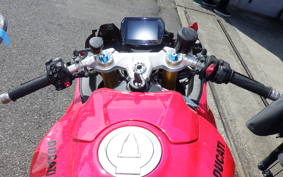 DUCATI パニガーレV2S 2025