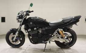 YAMAHA XJR400 Gen.3 R 2002 RH02J
