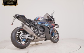 BMW M1000RR 2025