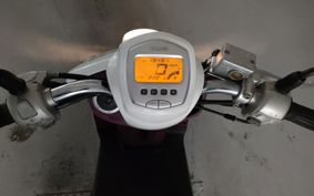 YAMAHA CUXI 100 C1DW