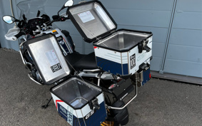 BMW R1250GS TROPHY 2023 0M11
