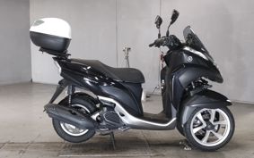 YAMAHA TRICITY 125 SE82J