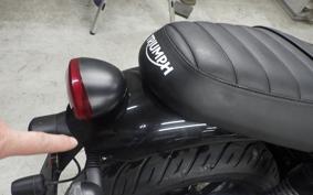 TRIUMPH STREET TWIN 2024