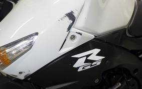 SUZUKI GSR600 A 2010