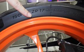 KTM 390 DUKE 2024