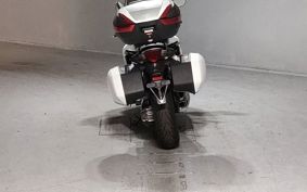 HONDA VFR1200F 2010 SC63
