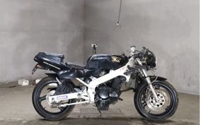 SUZUKI GSX-R400 GK73A