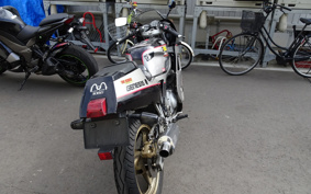 YAMAHA FZR250 2KR