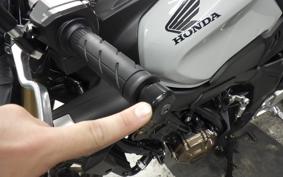 HONDA CB650R E-Clutch 2024 RH17