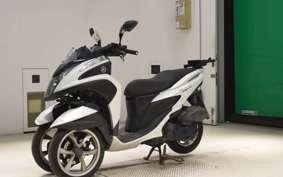 YAMAHA TRICITY 125 SE82J