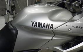 YAMAHA TDM900 2002