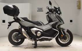 HONDA X-ADV 750 2022 RH10