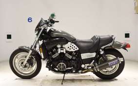 YAMAHA VMAX 2001