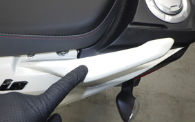 SUZUKI AVENIS 125 EA12J