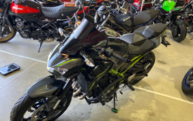 KAWASAKI Z900 2018 ZR900B