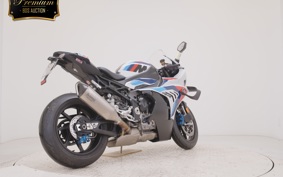 BMW M1000RR 2025