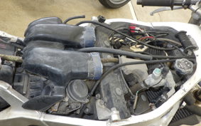SUZUKI GSX-R400 GK73A
