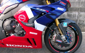HONDA CBR1000RR-R FB SP 2020 SC82