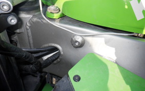 KAWASAKI ZX900R NINJA 2001 ZX900E