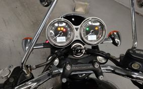 TRIUMPH BONNEVILLE T100 2019 DAD70G