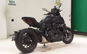 DUCATI DIAVEL 1260 2021