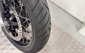BMW R12 nine T 2024 0N01
