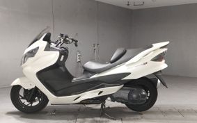 SUZUKI SKYWAVE 250M CJ45A