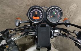 TRIUMPH T100 BONNEVILLE 2013 TJ9157