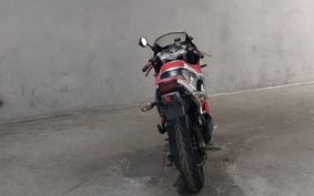 SUZUKI GSX-R250 GJ72A