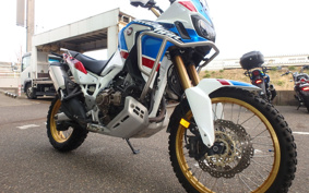 HONDA CRF1000L AFRICA TWIN ADVENTURE SPORT DCT 2018 SD04
