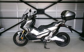 HONDA X-ADV 750 2017 RC95
