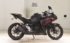 YAMAHA YZF-R25 A RG10J