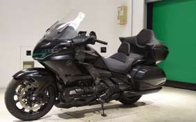HONDA GL 1800 GOLD WING TOUR DCT SC79