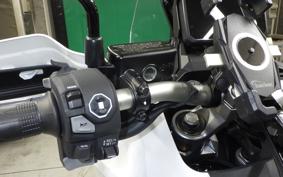HONDA X-ADV 750 2026 RH21