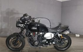 YAMAHA XJR1300 C RP19