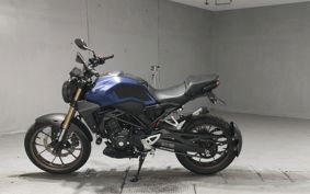 HONDA CB250R MC52