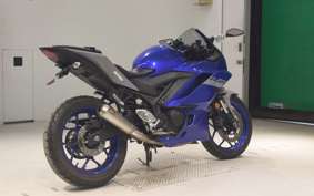 YAMAHA YZF-R25 A 2022 RG43J